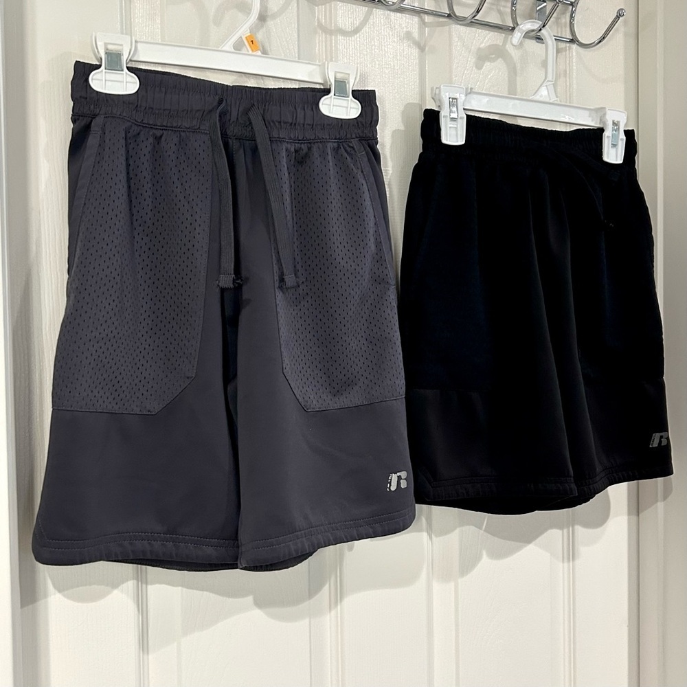 Russell Youth Boys Athletic Activewear Shorts Set Sz L 10/12 Black Gray Pockets - Picture 3 of 15
